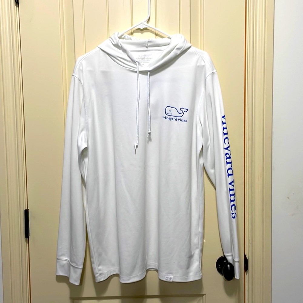 Vineyard Vines lightweight hoodie